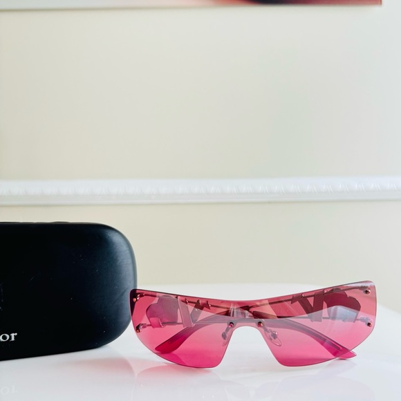 LIKE NEW 🍒 DIOR RARE HEART CORE RIMLESS CRYSTAL PINK SUNGLASSES - Picture 5 of 12